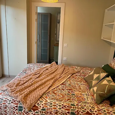 De Luxe Avec Salle De Bain Privee Bed & Breakfast Bourg-en-Bresse